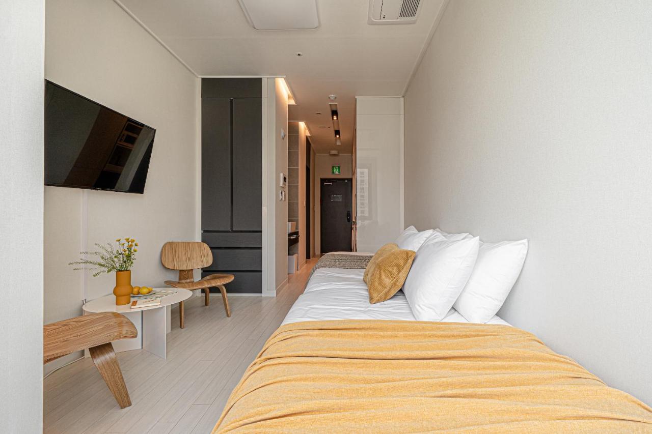 Urbanstay Seomyeon Busan Exterior foto